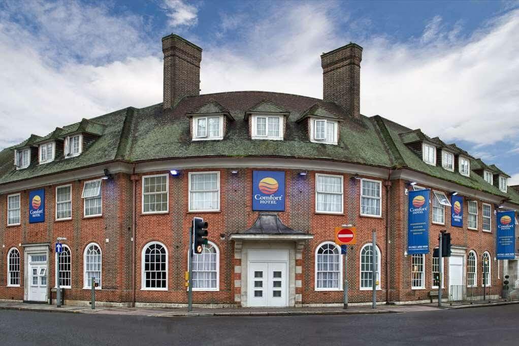 ホテル Oyo London Luton ルートン エクステリア 写真